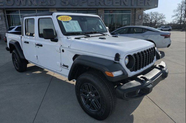 Used 2025 Jeep Gladiator Sport