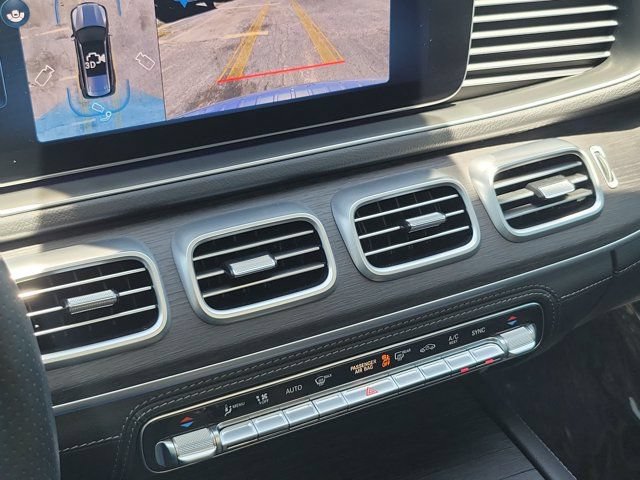 Used 2025 Mercedes-Benz GLS 450 4MATIC image 25