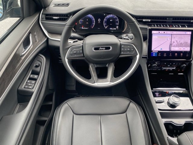 New 2025 Jeep Grand Cherokee Limited image 61