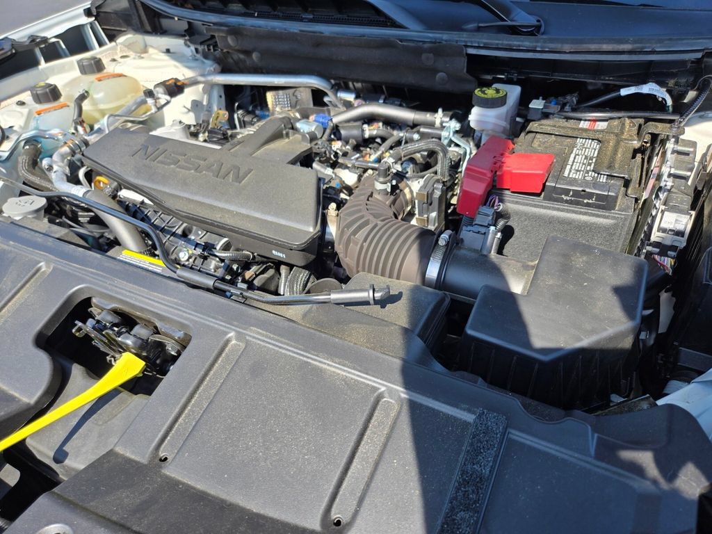 Certified 2026 Nissan Rogue Dark Armor AWD/4WD image 24