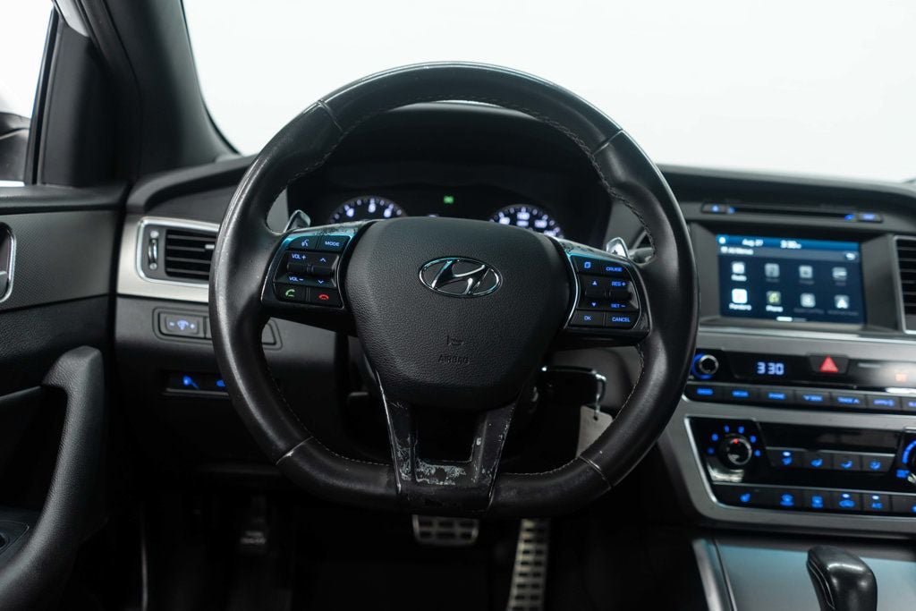 Used 2017 Hyundai Sonata Sport 2.0T FWD image 14