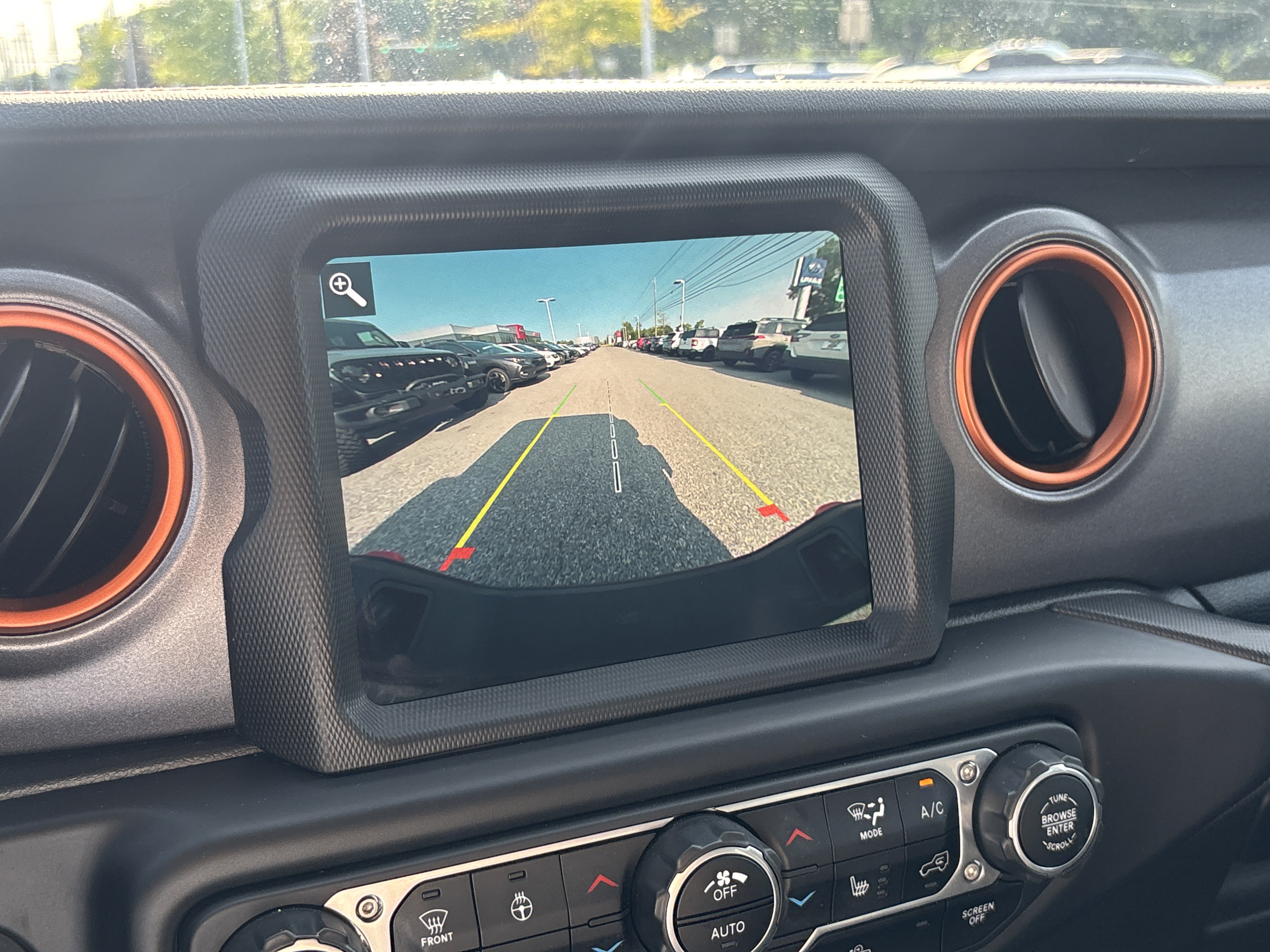 Used 2022 Jeep Gladiator Mojave w/ Cold Weather Group AWD/4WD image 37