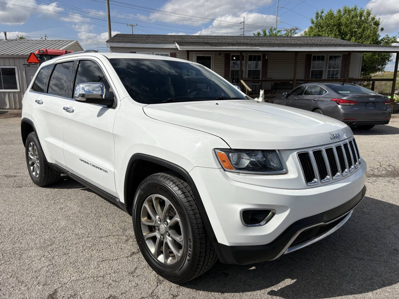 Used 2014 Jeep Grand Cherokee Limited AWD/4WD image 6