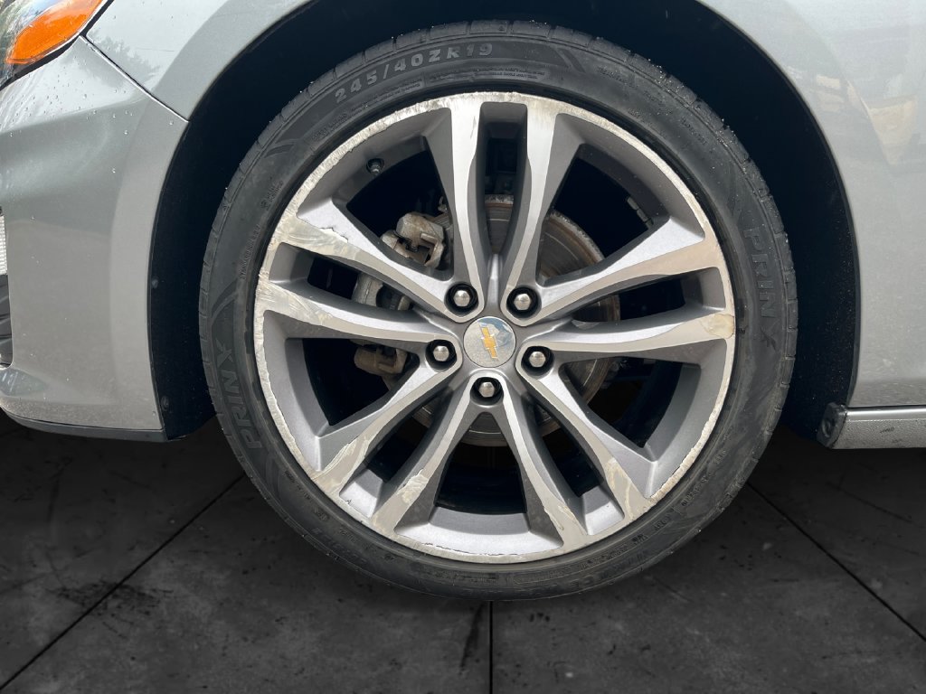 Used 2023 Chevrolet Malibu LT FWD image 14