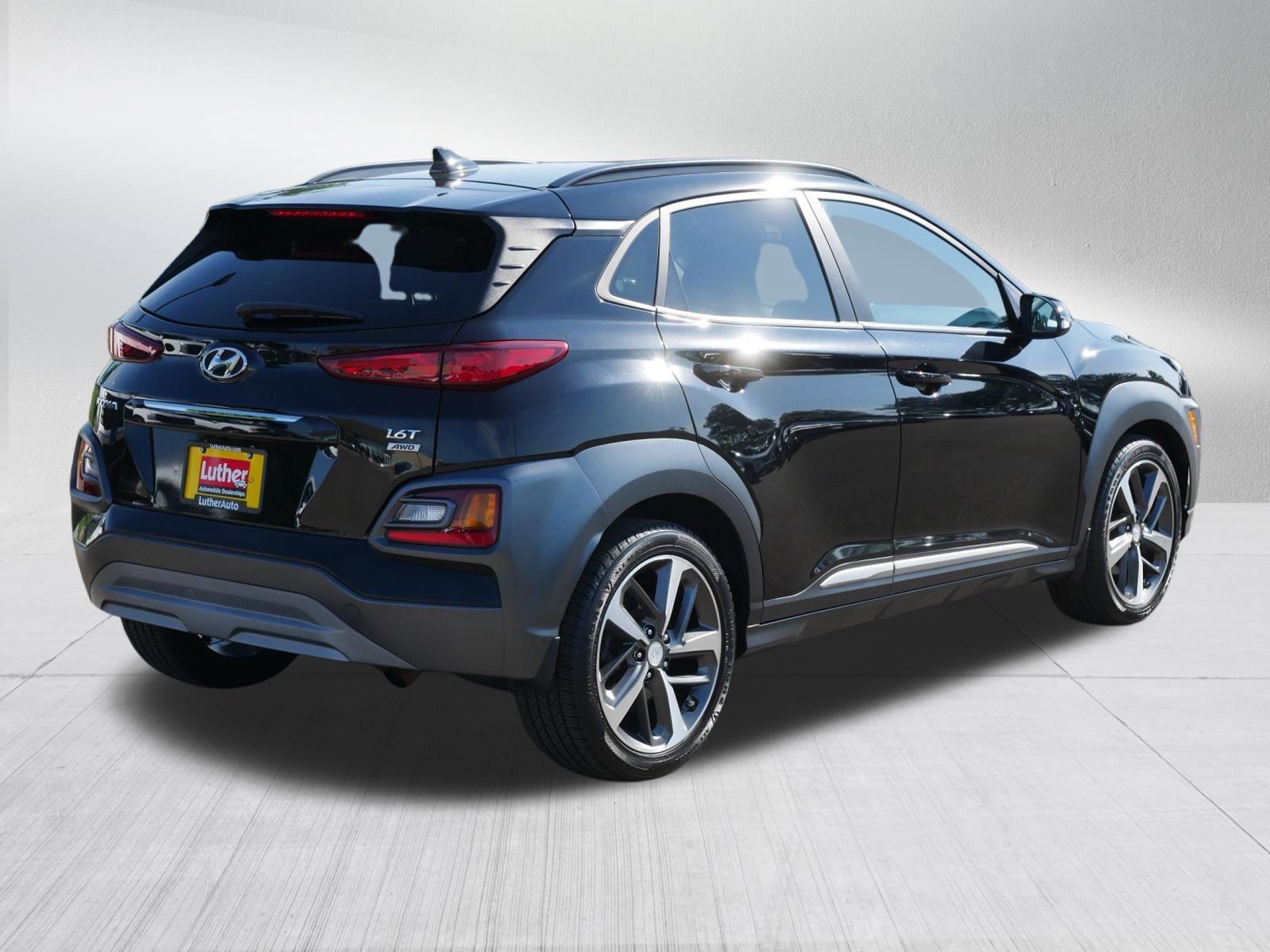 Used 2020 Hyundai Kona Limited AWD/4WD image 3