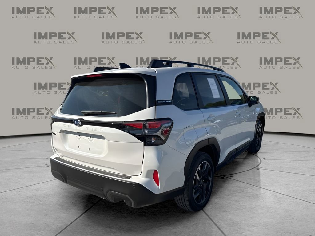 Used 2025 Subaru Forester Limited image 5