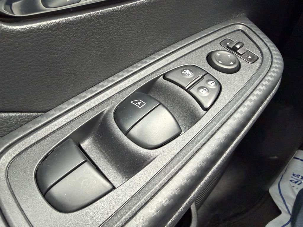 Certified 2025 Nissan Versa SV w/ Trunk Package image 22