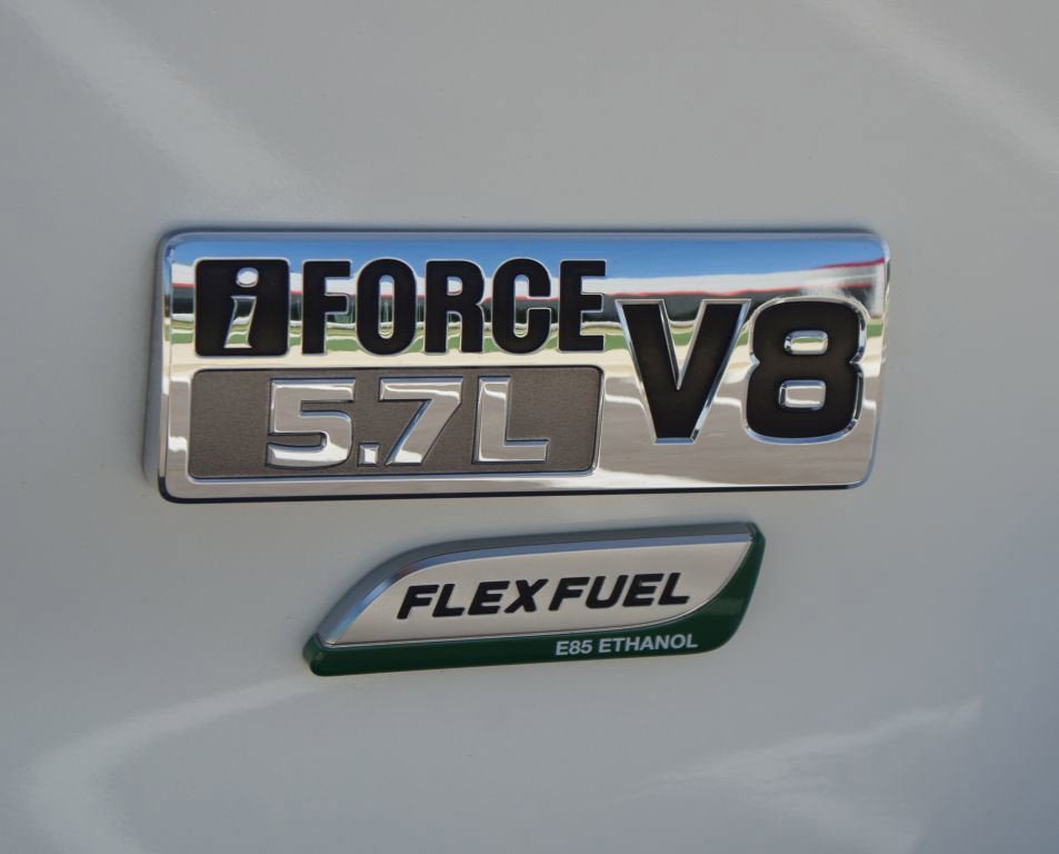 Used 2015 Toyota Sequoia Platinum AWD/4WD image 22