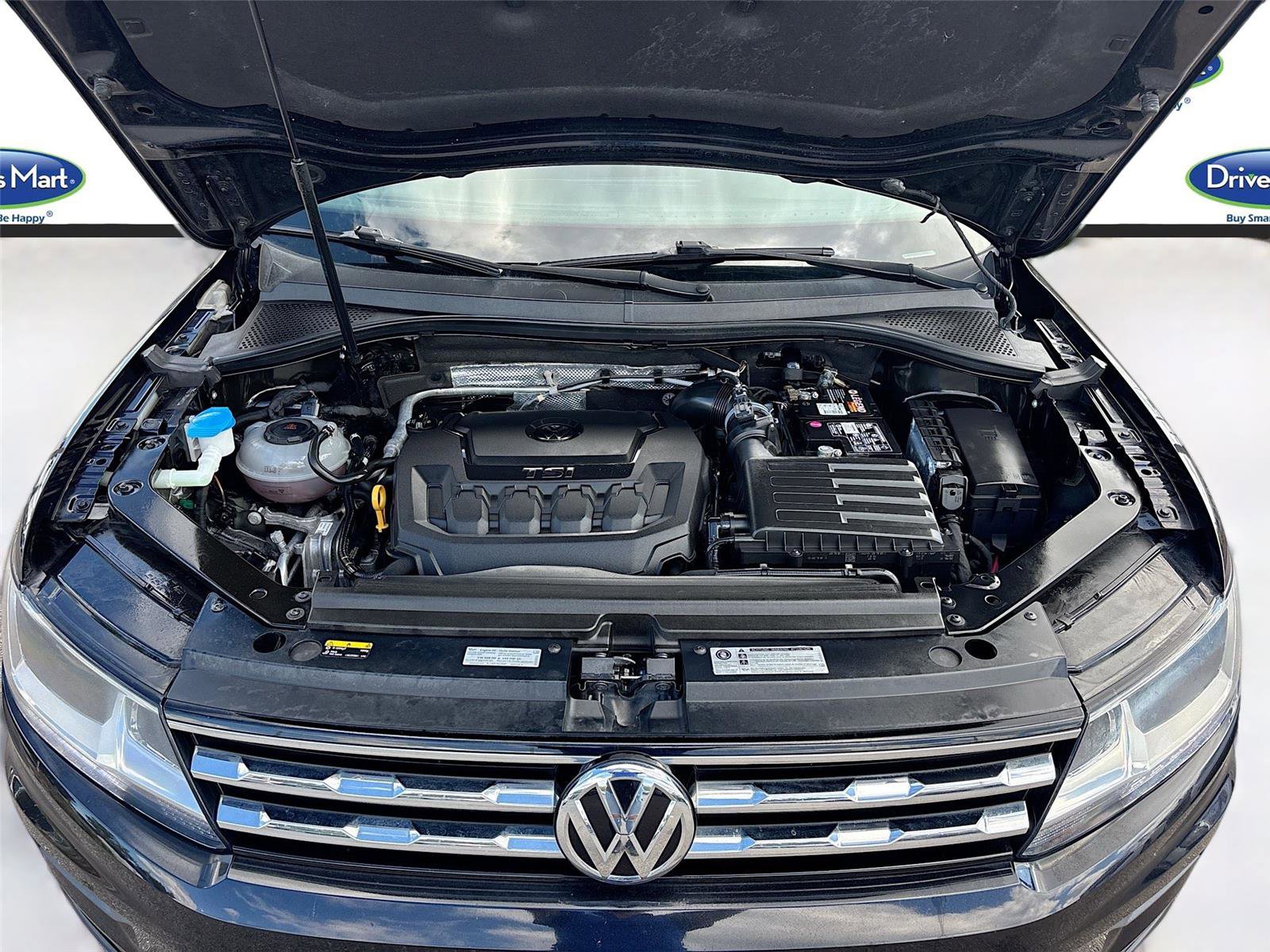 Used 2018 Volkswagen Tiguan S w/ Front Fog Lights Package image 31