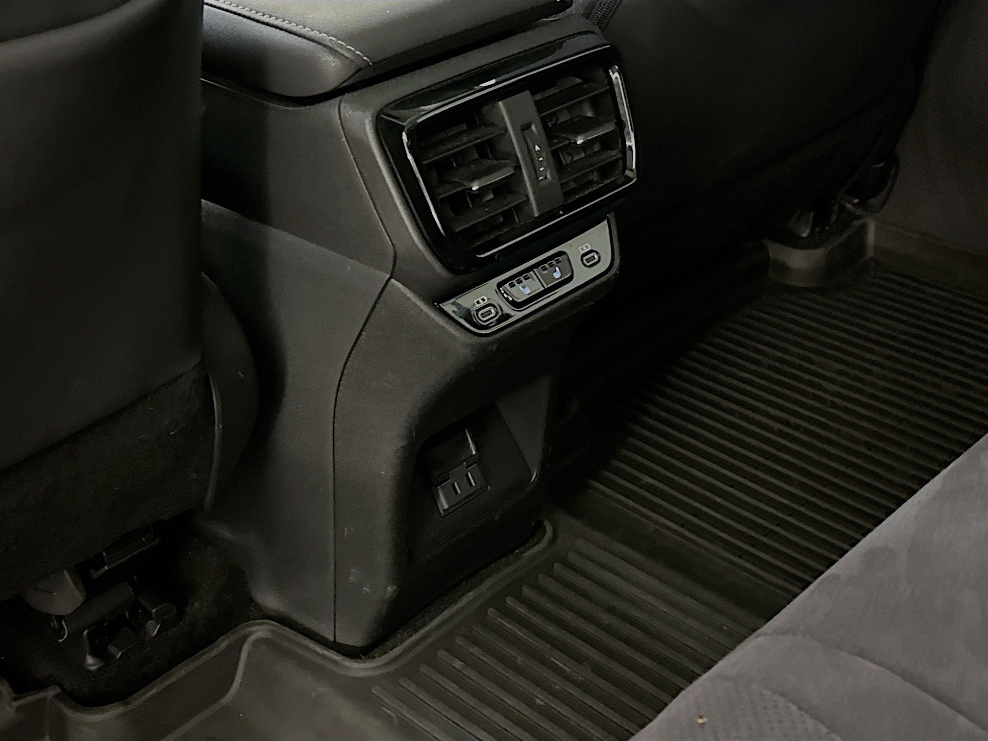 Used 2023 Lexus RZ 450e Premium w/ Accessory Package (2T) image 29