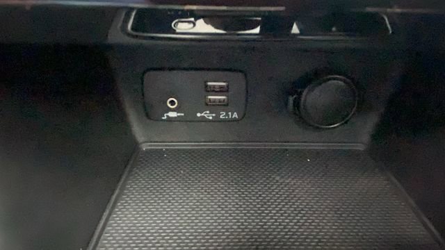 Certified 2025 Subaru Forester Wilderness image 31