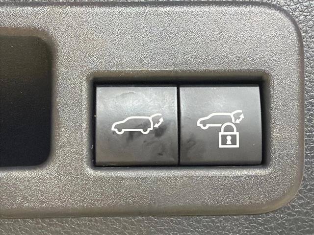 Used 2025 Toyota 4Runner TRD Off-Road Premium AWD/4WD image 19