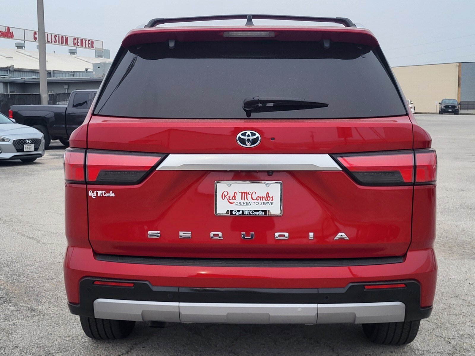 Used 2024 Toyota Sequoia Capstone image 5