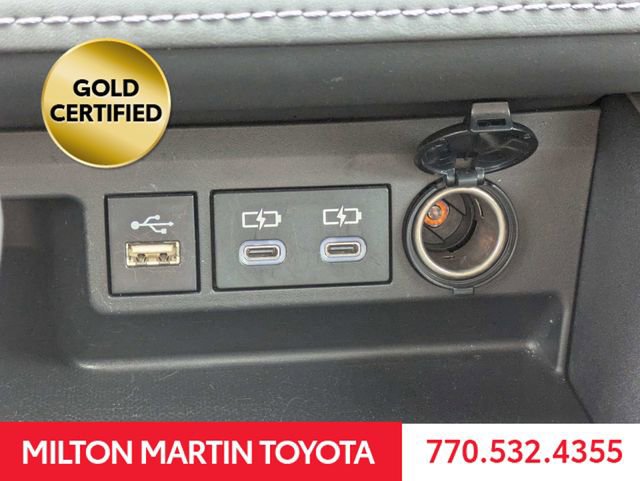 Certified 2024 Toyota Highlander LE FWD image 21
