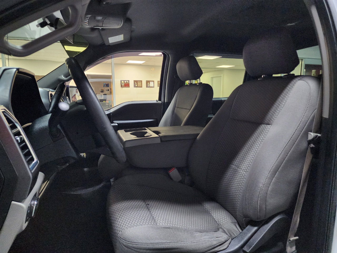 Used 2016 Ford F150 XLT image 15