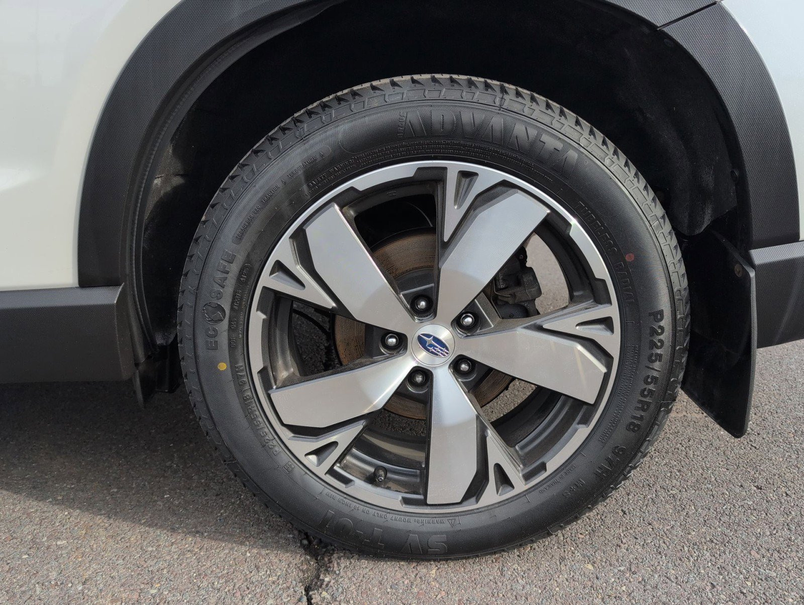 Used 2020 Subaru Forester Touring image 34