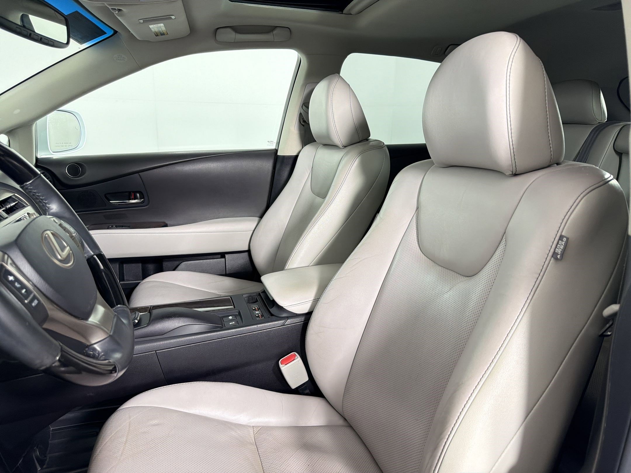 Used 2015 Lexus RX 450h FWD image 22