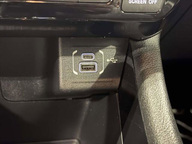 Certified 2022 Jeep Compass Limited w/ Sun and Sound Group image 9