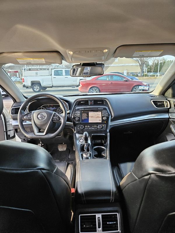Used 2022 Nissan Maxima SV w/ Floor Mat Group image 18