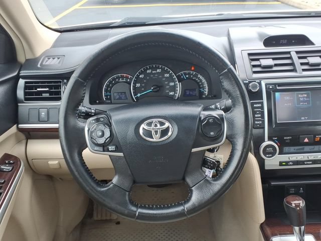 Used 2012 Toyota Camry XLE FWD image 17