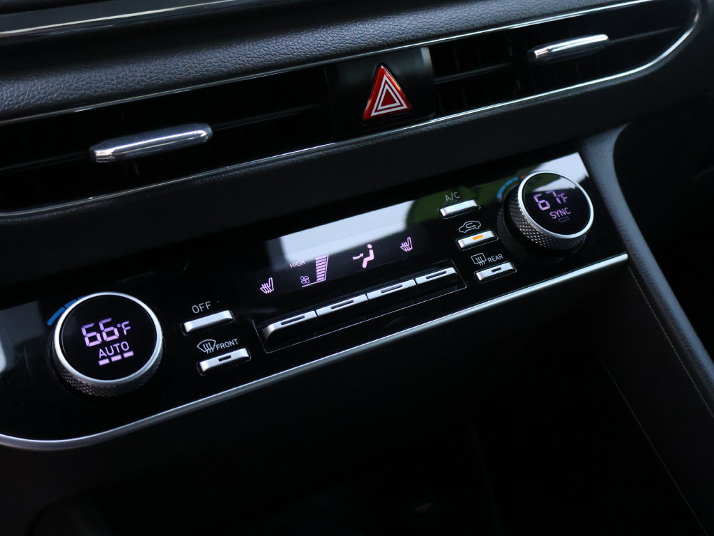 Used 2020 Hyundai Sonata SEL Plus FWD image 25