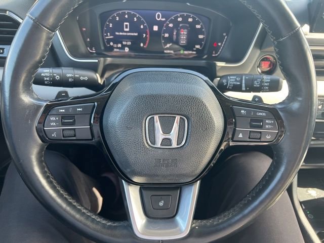 Used 2023 Honda Pilot Elite image 12