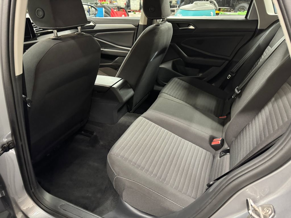 Used 2025 Volkswagen Jetta S image 15