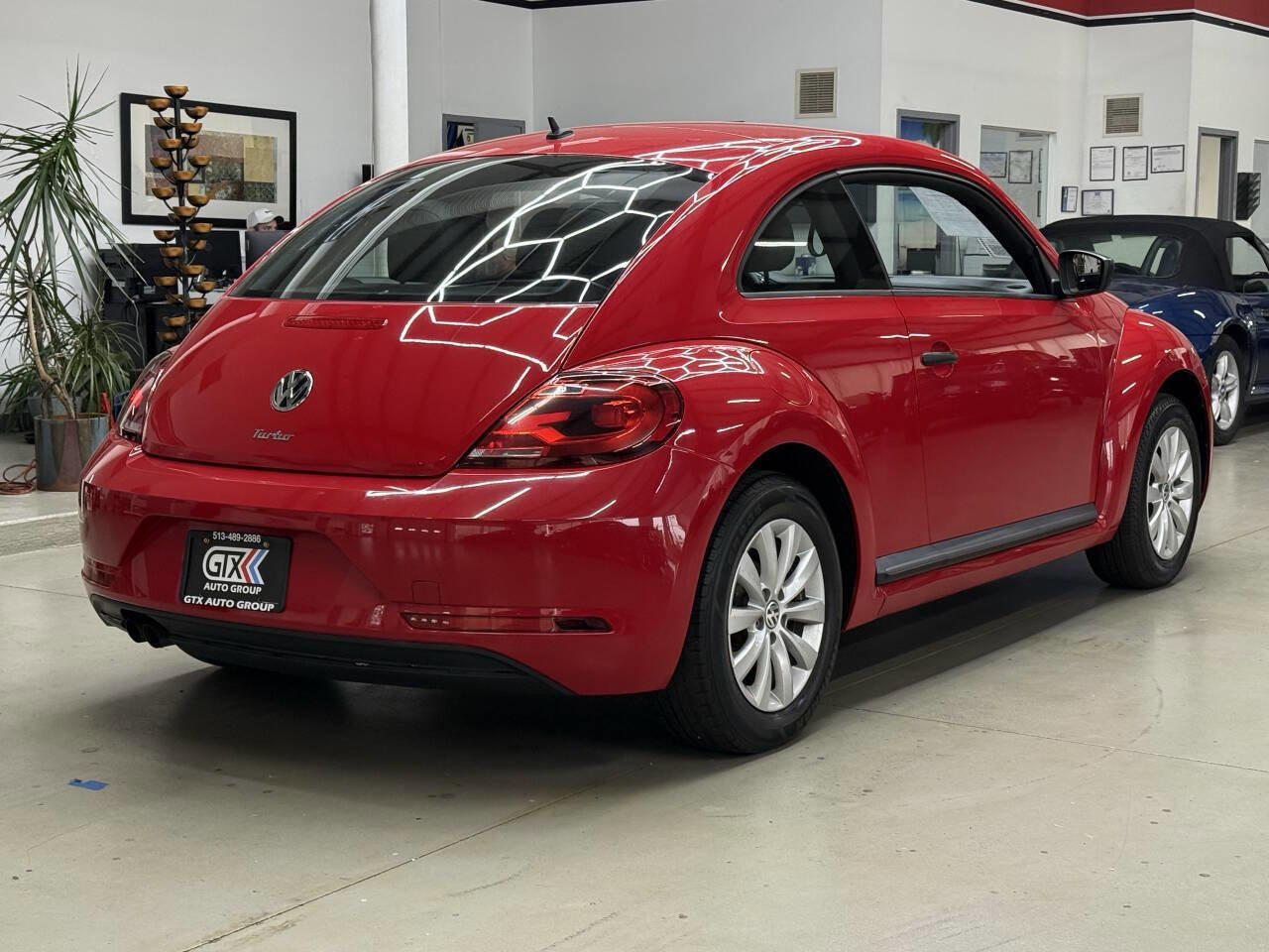 Used 2017 Volkswagen Beetle 1.8T S FWD image 5