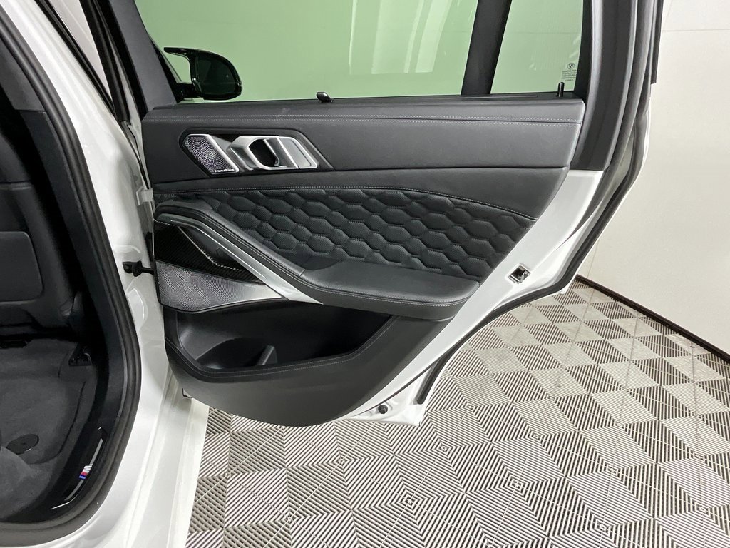 Used 2026 BMW X6 M Competition w/ Executive Package image 22