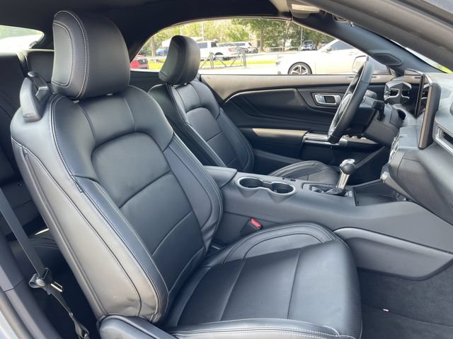 Used 2026 Ford Mustang Premium RWD image 25