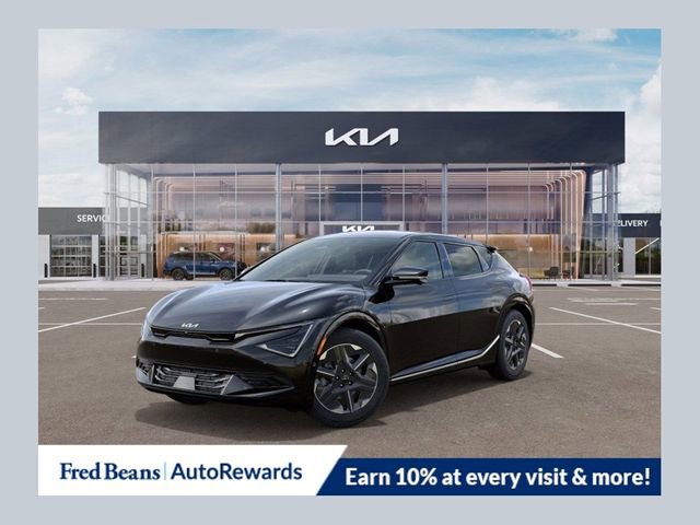 New 2025 Kia EV6 Light w/ Light LR Technology Package