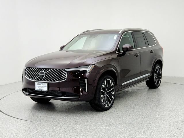 New 2025 Volvo XC90 T8 Plus w/ Protection Package Premier video 1