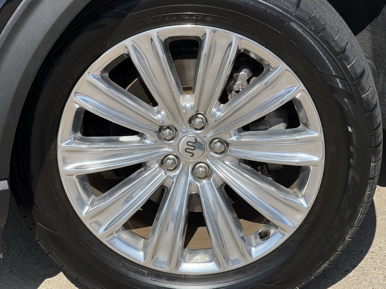 Used 2021 Ford Explorer King Ranch w/ Premium Technology Package RWD image 9