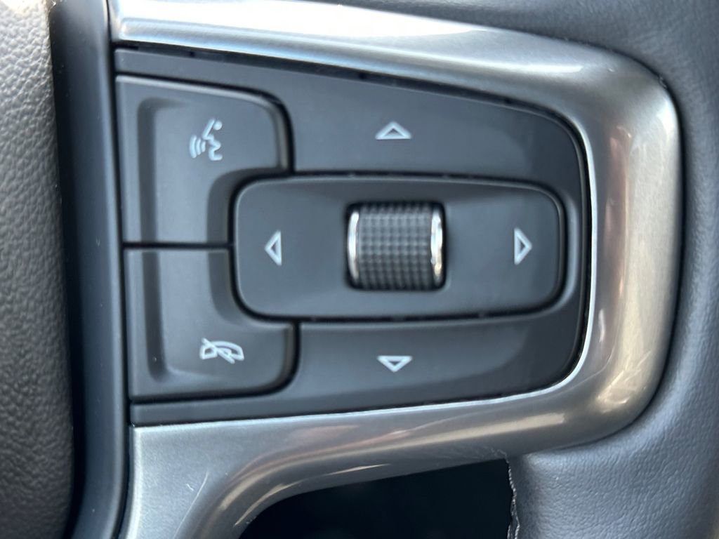 Used 2023 Chevrolet Silverado 1500 LT image 19