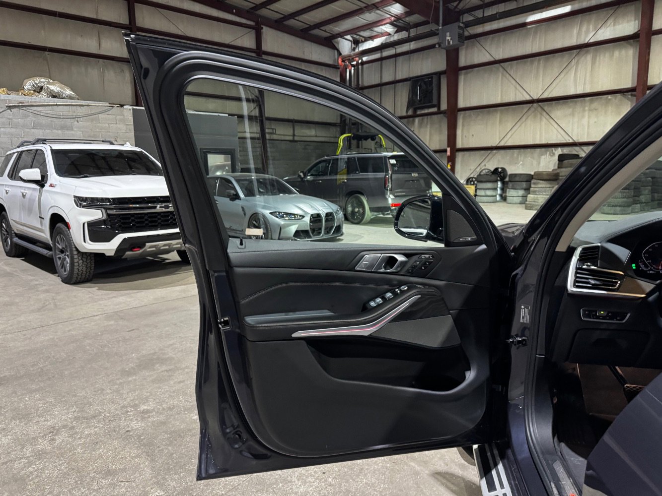 Used 2020 BMW X7 xDrive40i w/ Premium Package image 11