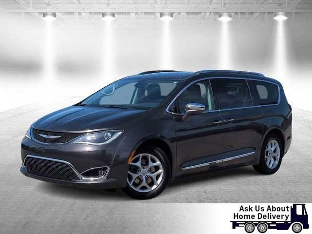 Used 2020 Chrysler Pacifica Limited FWD image 1