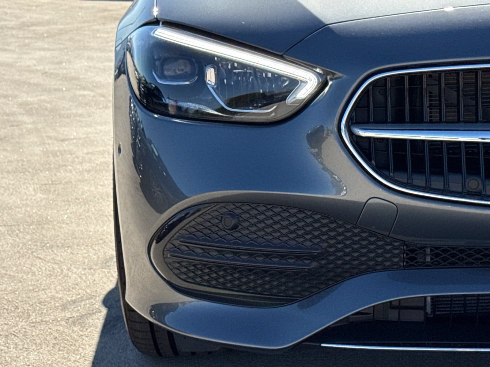 New 2026 Mercedes-Benz C 300 Sedan image 4