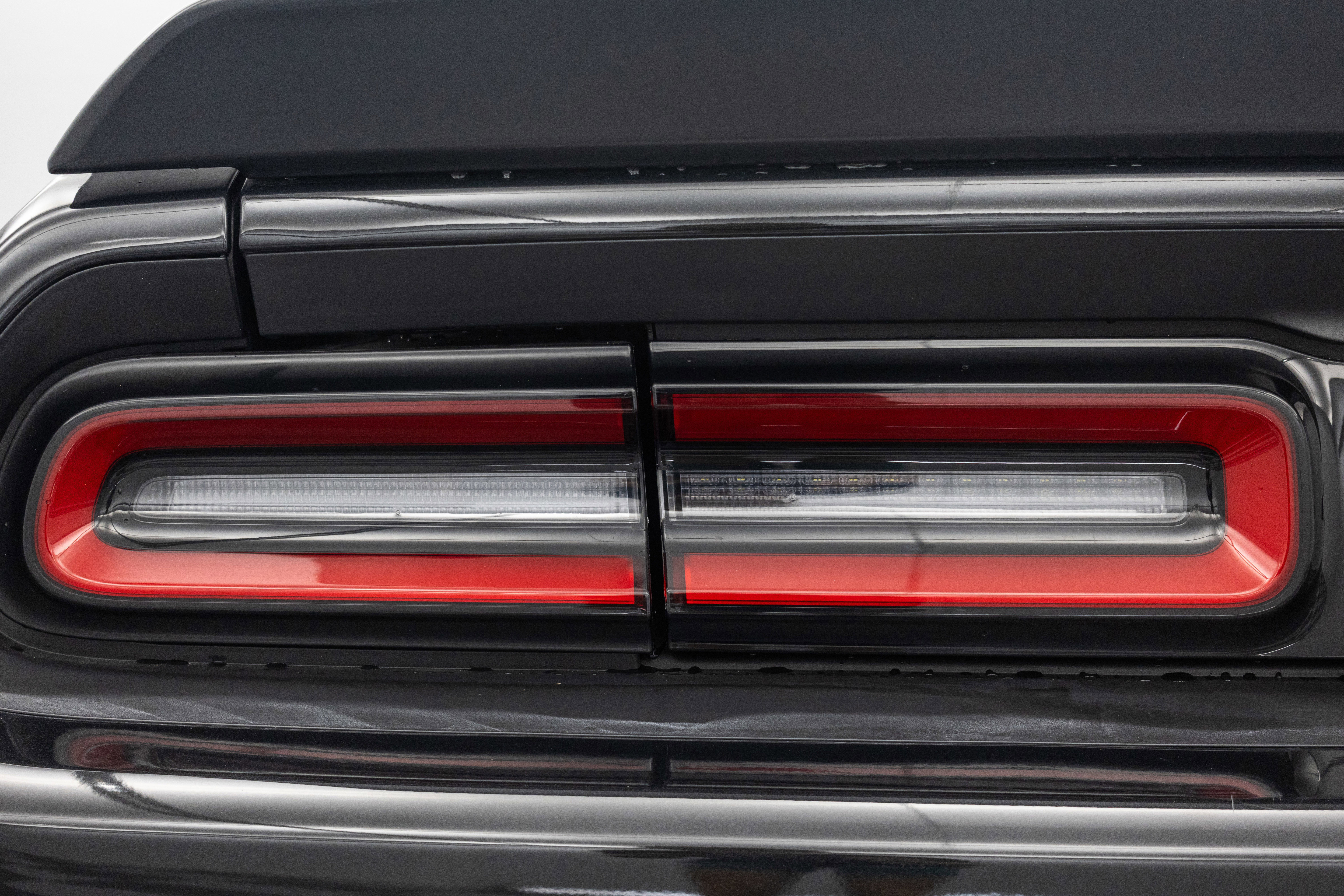 Used 2015 Dodge Challenger SRT Hellcat image 24