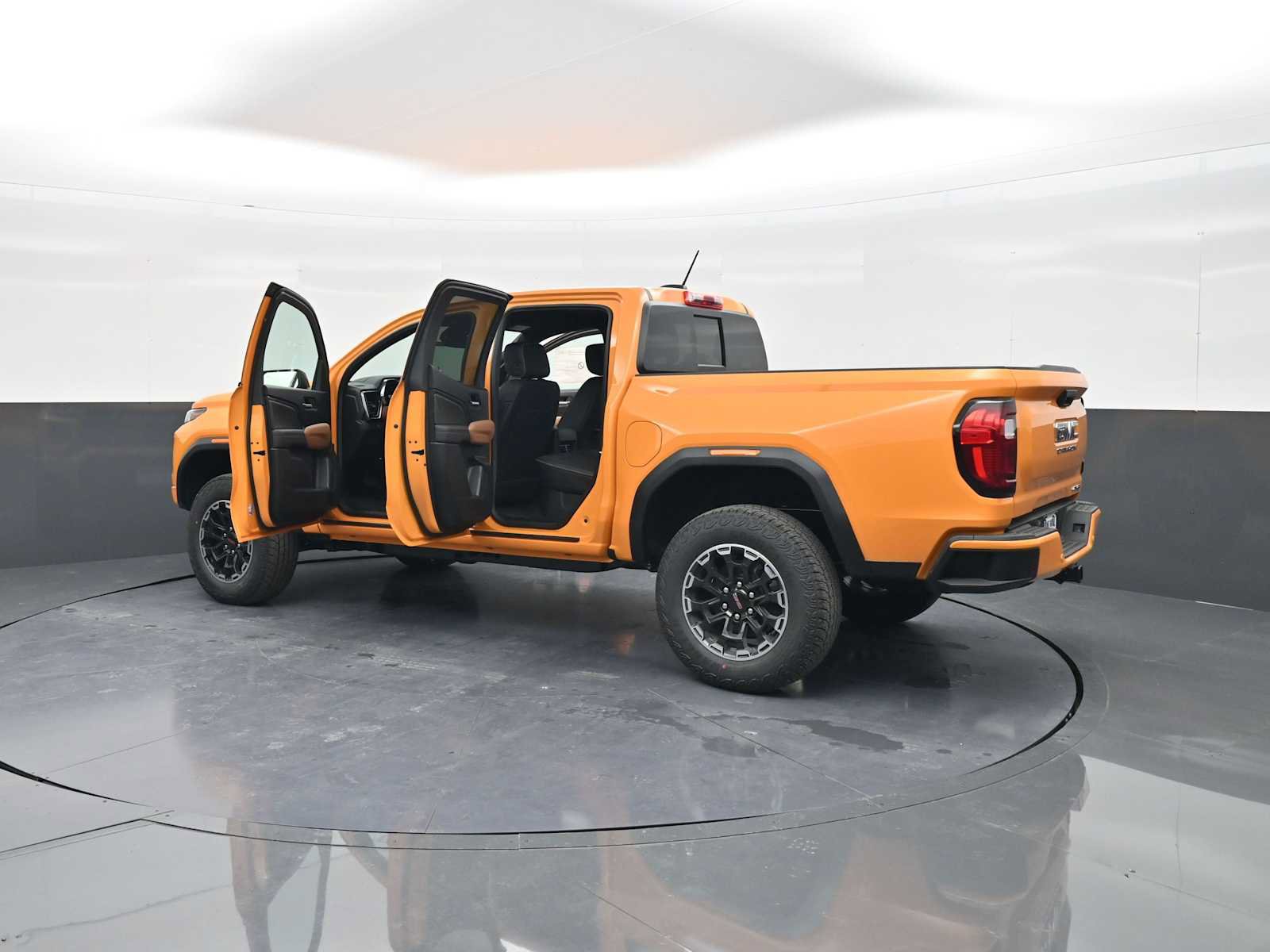 New 2026 GMC Canyon AT4 image 88