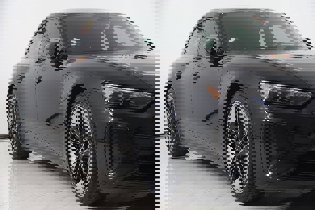 Used 2024 Audi RS e-tron GT w/ Carbon Performance Package image 76