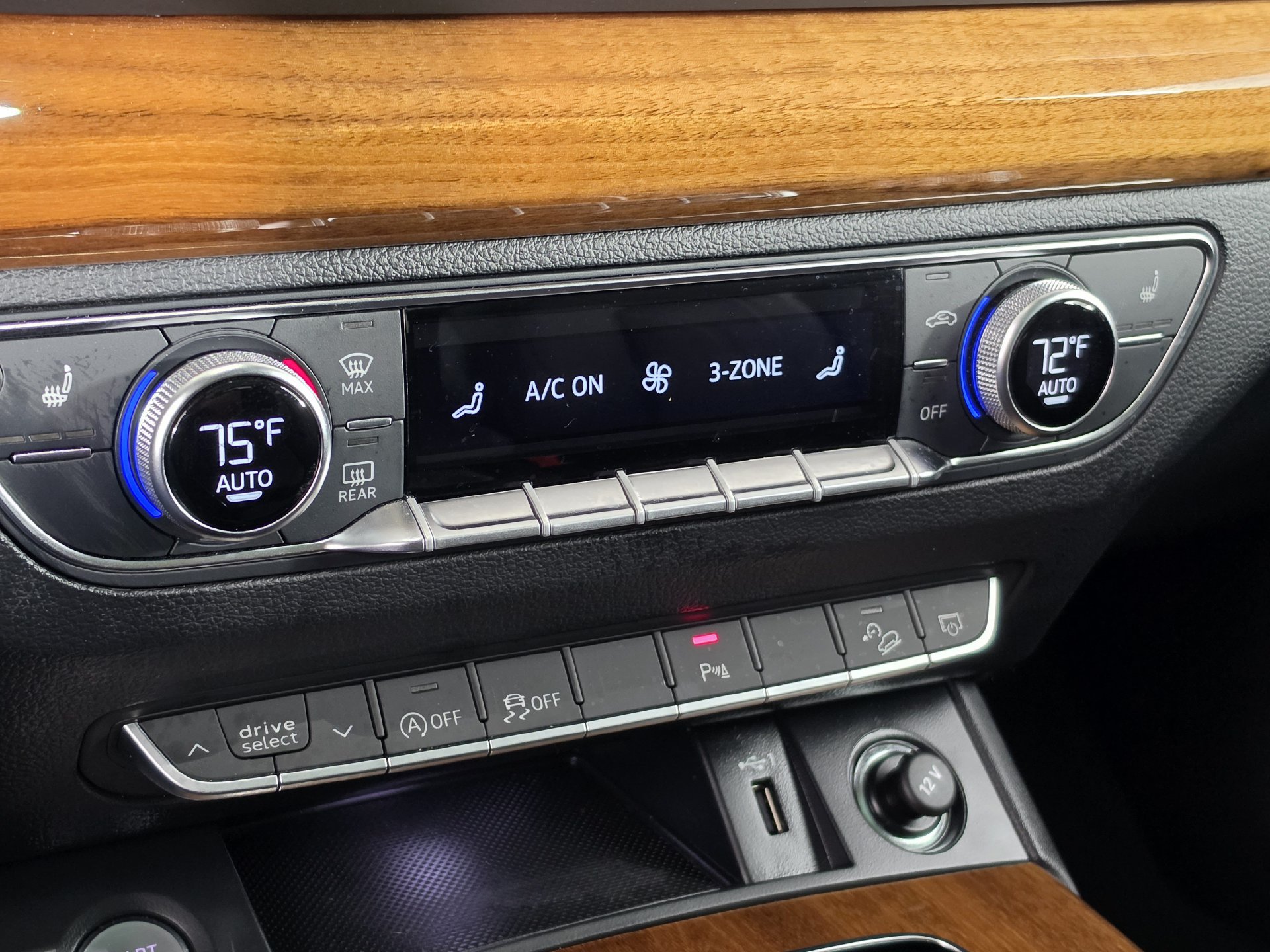 Certified 2023 Audi Q5 2.0T Premium Plus AWD/4WD image 17