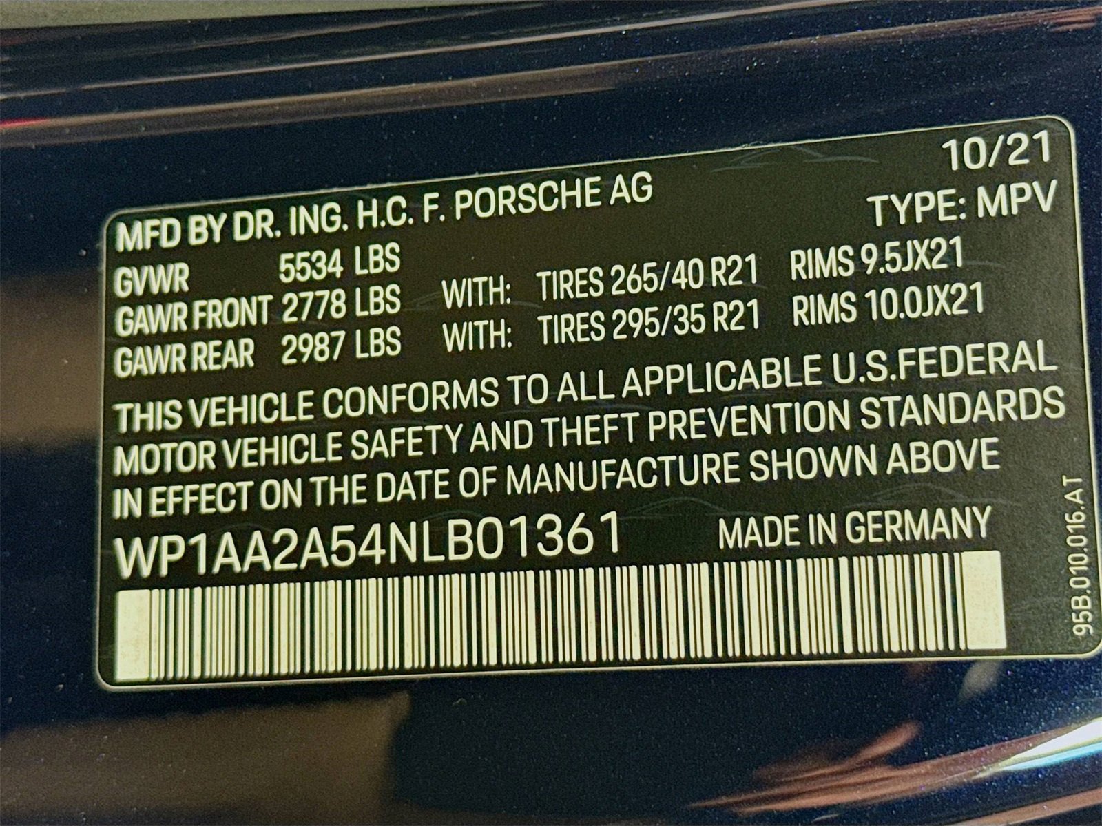 Used 2022 Porsche Macan image 26