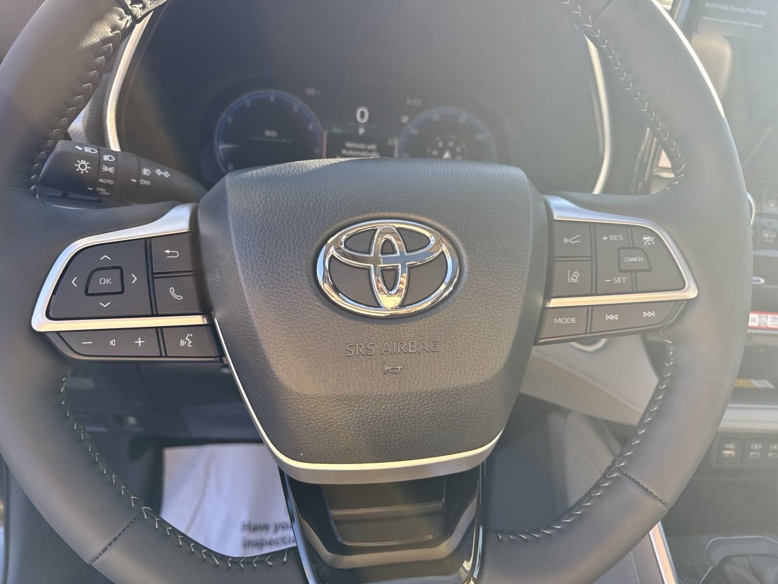 New 2025 Toyota Highlander Platinum AWD/4WD image 20