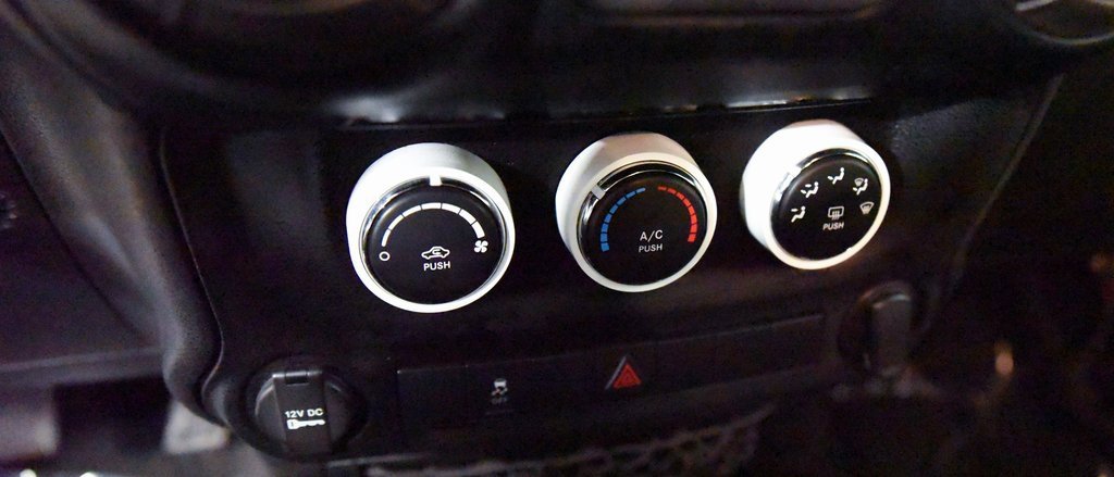 Used 2012 Jeep Wrangler Sport image 14