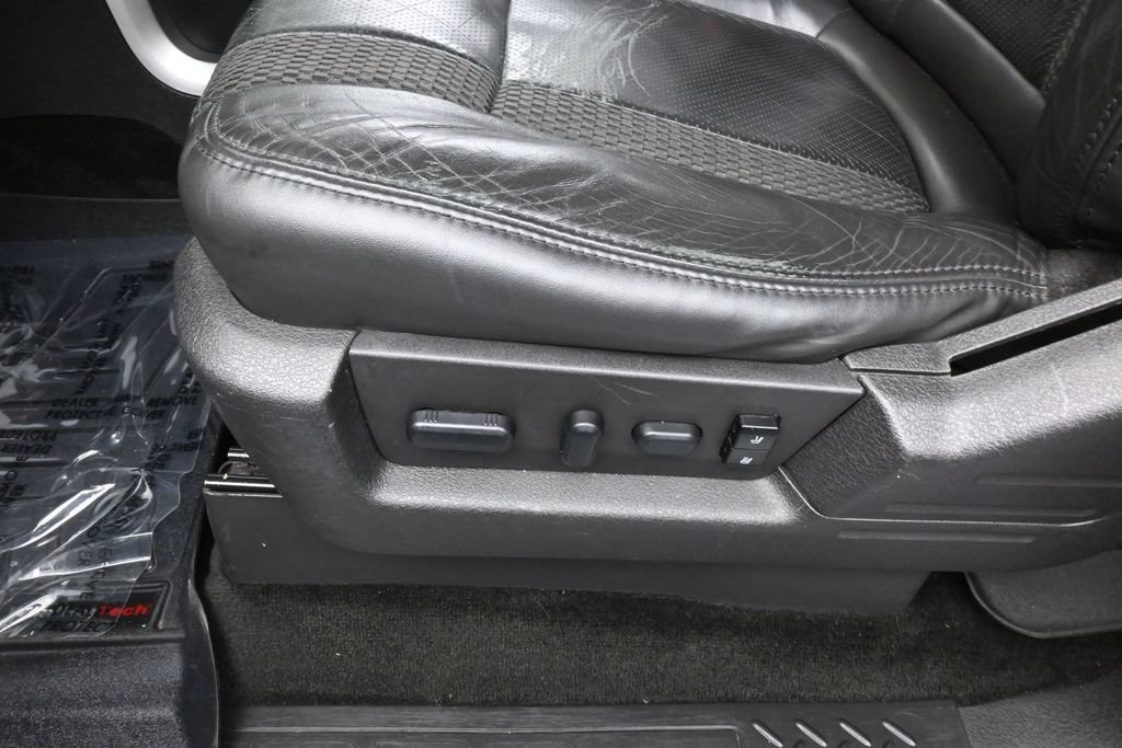 Used 2013 Ford F150 Raptor w/ Luxury Equipment Group AWD/4WD image 17