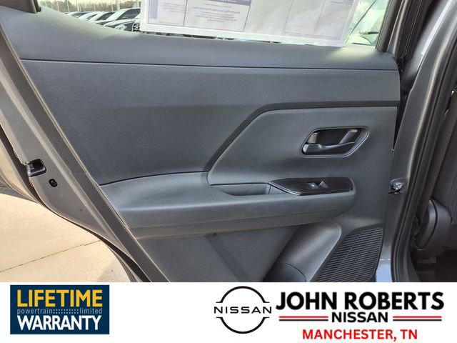 New 2026 Nissan Kicks S image 9