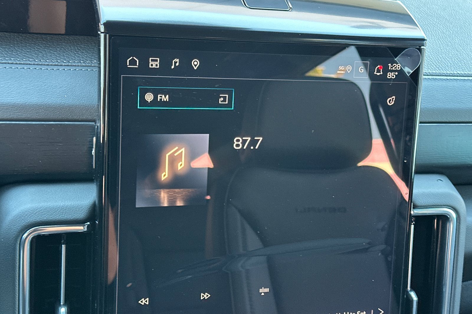 New 2026 GMC Yukon Denali w/ Sun & Power Step Package image 18