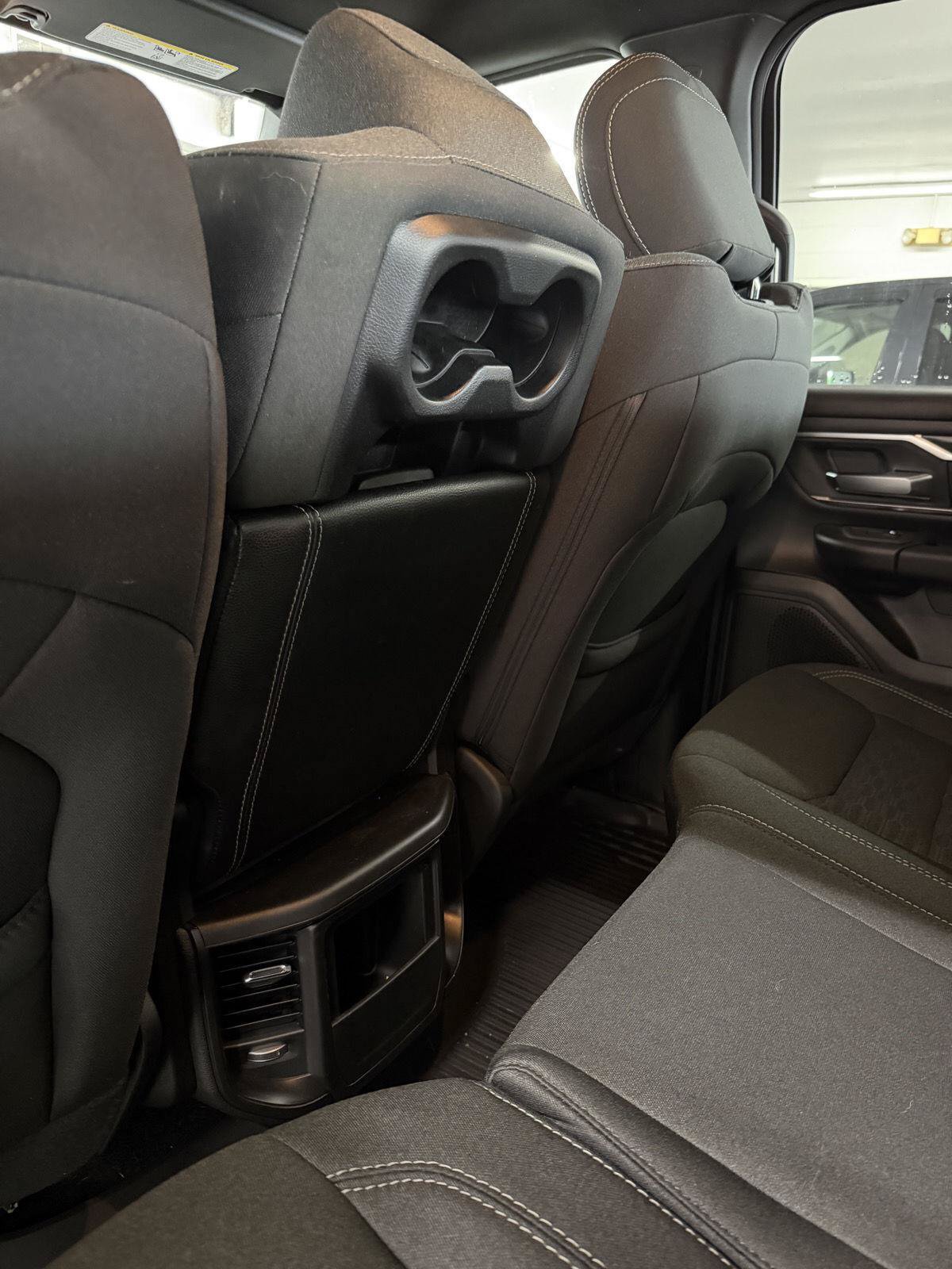 Used 2025 RAM 1500 Big Horn AWD/4WD image 23