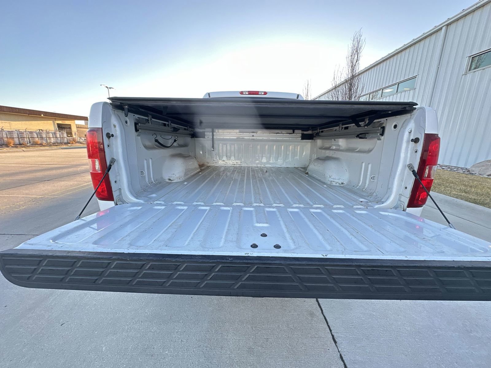 Used 2008 Chevrolet Silverado 1500 LT w/ Power Pack Plus AWD/4WD image 22