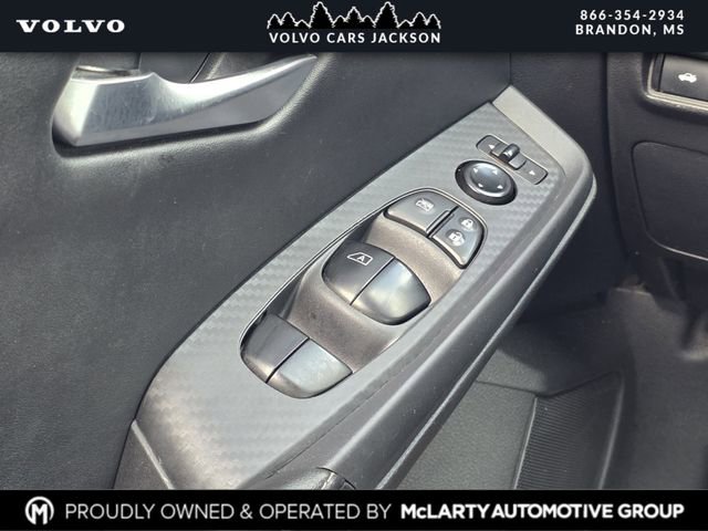 Used 2024 Nissan Sentra SV FWD image 15